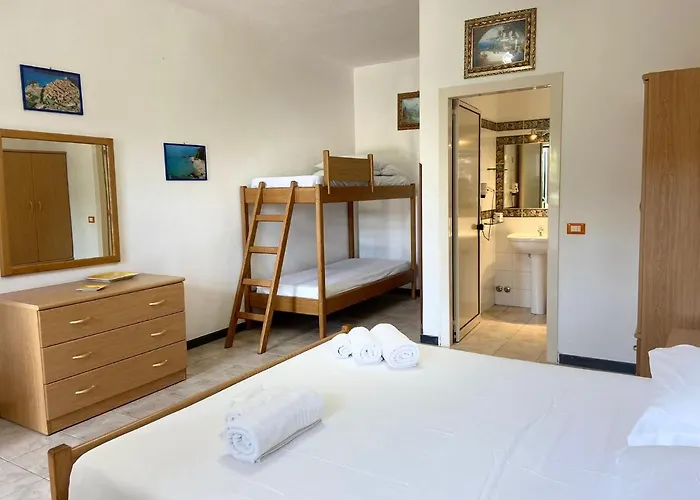 Apart-hotel Residenza La Grazia - Free Parking - 3*