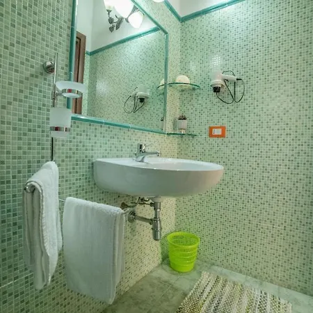 Residenza La Grazia - Free Parking - 4*