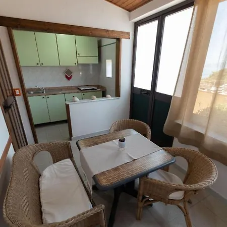 Residenza La Grazia - Free Parking - Aparthotel Tropea