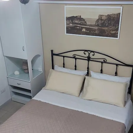 Aparthotel Residenza La Grazia - Free Parking - *
