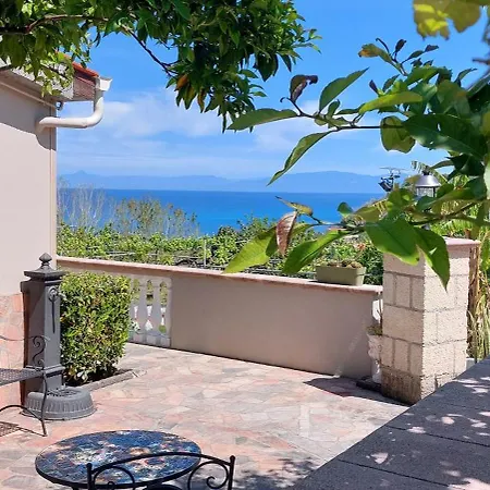 Aparthotel Residenza La Grazia - Free Parking - Tropea