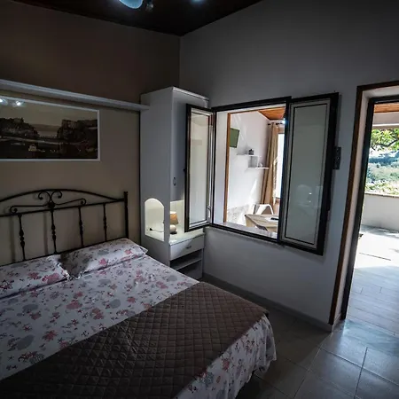 Residenza La Grazia - Free Parking - Apartmanhotel *